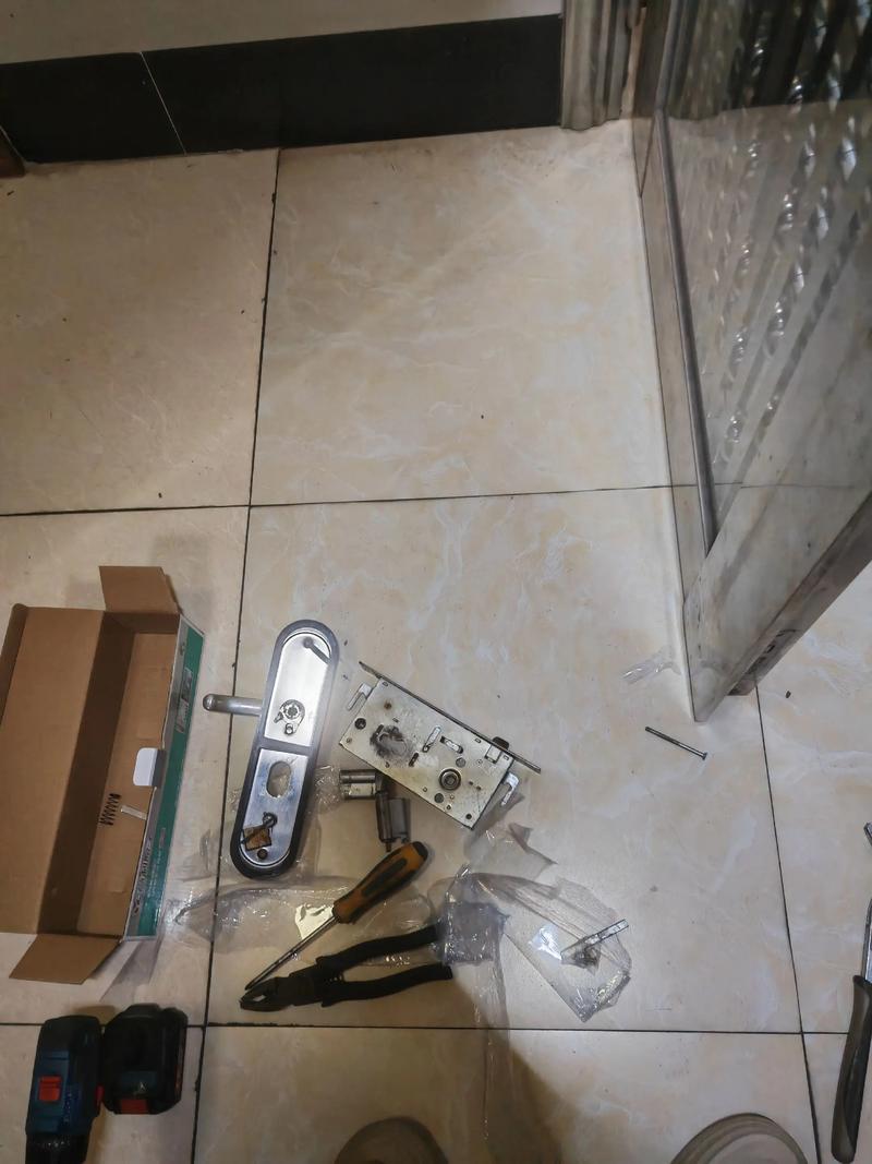 24小时开锁服务：安全与便捷的完美结合